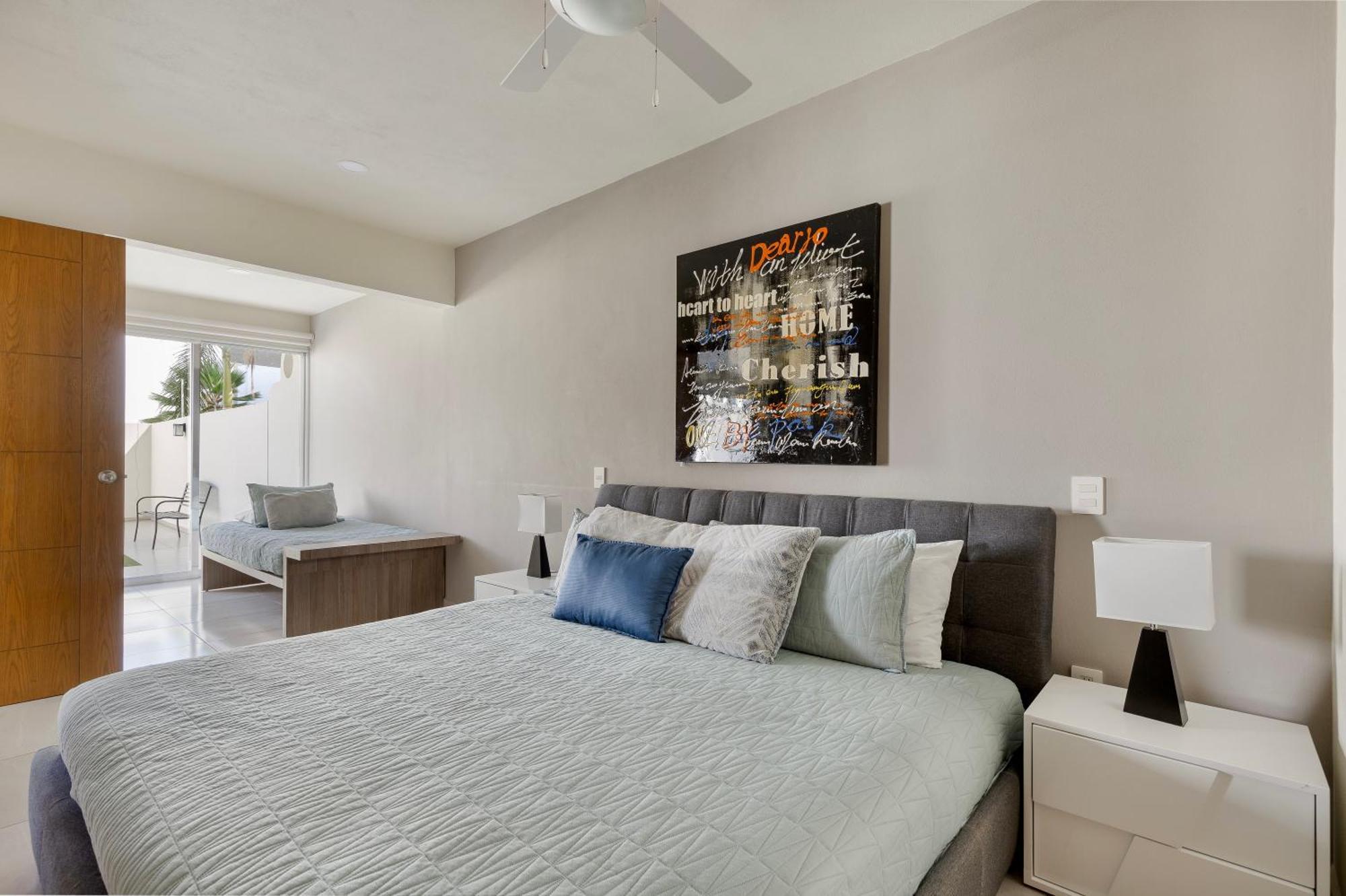 Large With Pool And Terrace! Apartamento *